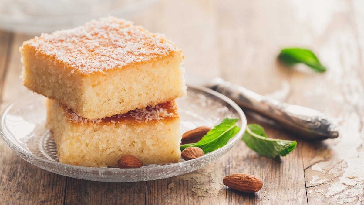 How to make Goan Bebinca | Goan Bebinca Recipe | Goan Sweet | Layered Cake  / Dessert | Bebic Recipe - YouTube
