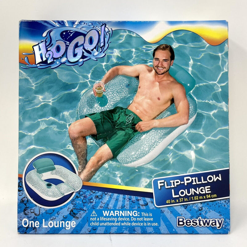 Flip-Pillow Pool Lounge